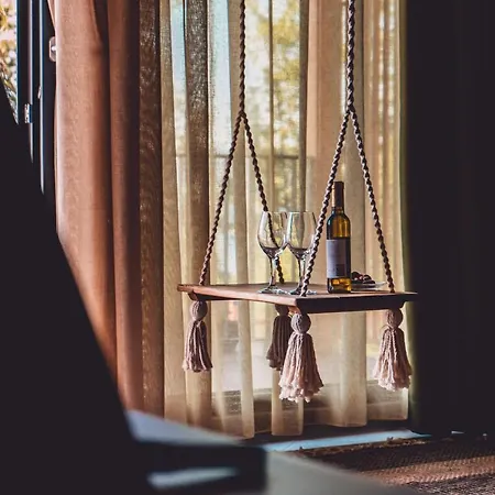 Dakota Forest Retreat * Tsigov Chark