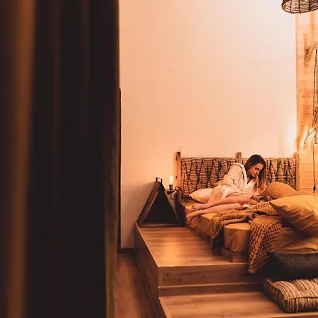 Dakota Forest Retreat *