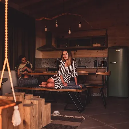 Dakota Forest Retreat ツィゴフ・チャルク