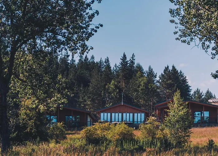 Villa Dakota Forest Retreat