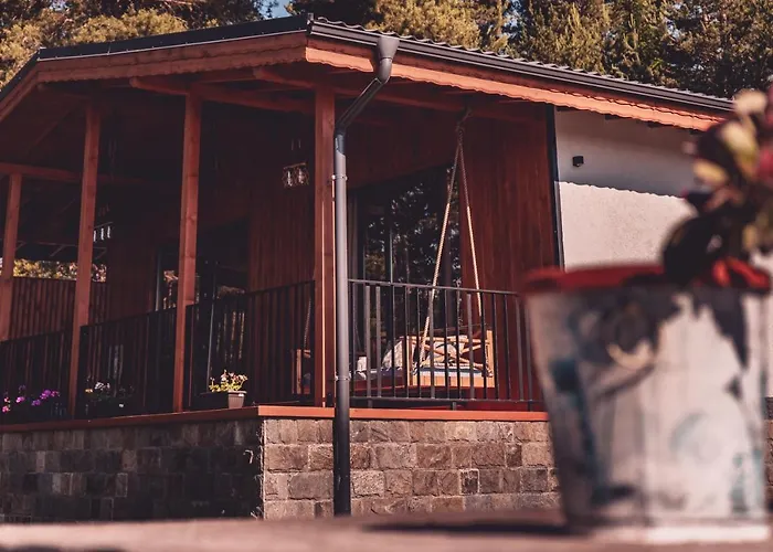 Dakota Forest Retreat Villa *