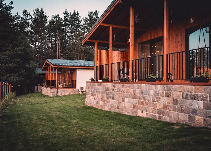 Dakota Forest Retreat Villa *